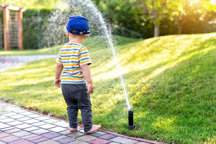 conserve-water-outdoors
